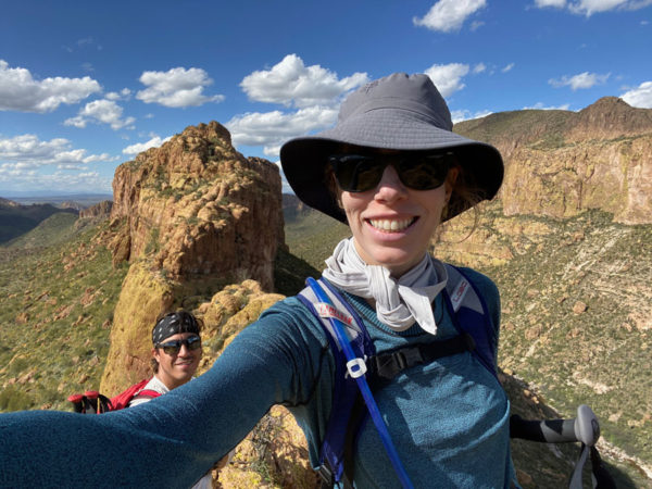 Dr. Price sonnengeschützt wandern